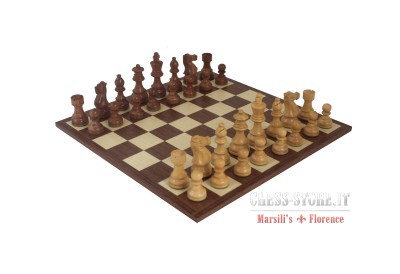 CHESS SET N°008 online